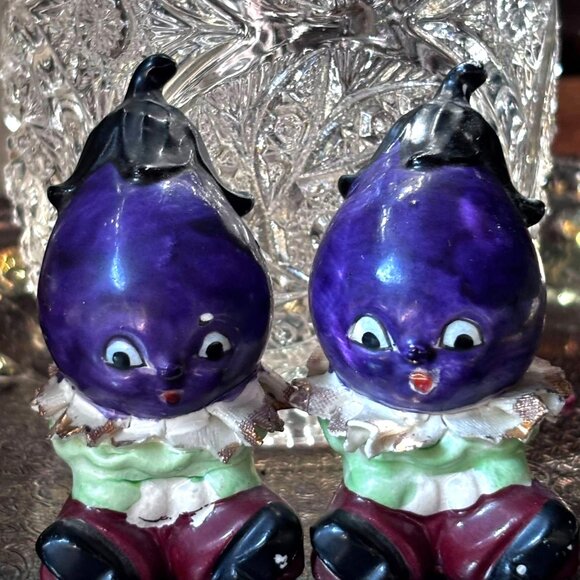 Vintage Anthropomorphic Eggplant Salt & Pepper Shakers – Japan, 1950s Vegetable - Picture 7 of 8